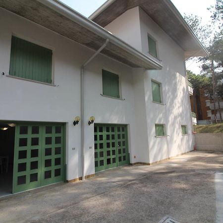 Villa Silvia Lignano Sabbiadoro Kültér fotó
